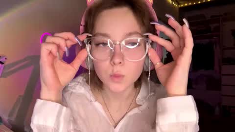 Darlin online show from February 19, 10:31 pm