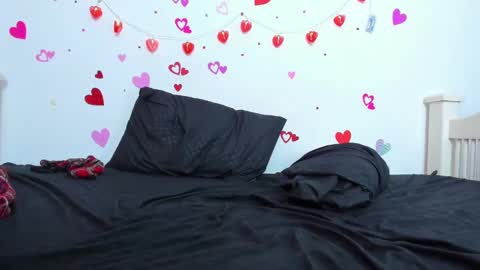 Snapshot of tasty_alan_ chatting on March 5, 10:32 pm tasty_alan_ online show from March 5, 10:32 pm