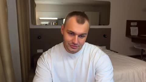 My shows 2100500 UTC3 online show from October 9, 7:41 pm