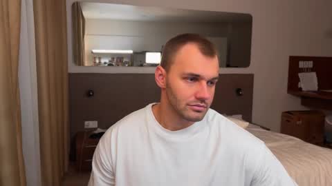 My shows 2100500 UTC3 online show from October 24, 4:46 am