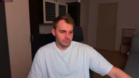 My shows 2100500 UTC3 online show from May 13, 7:45 pm