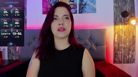 Snapshot of tatiana_sc chatting on March 4, 1:28 pm Tatiana SC online show from March 4, 1:28 pm