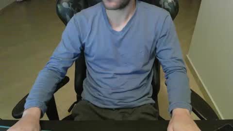 Lucas online show from December 4, 10:35 pm