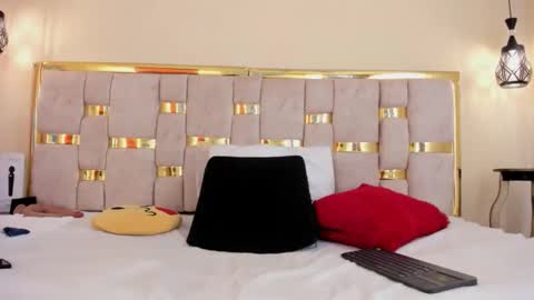 tattaa 3 online show from December 18, 8:37 pm