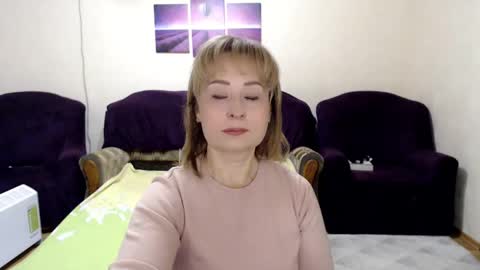 Snapshot of tattease chatting on March 1, 6:32 pm Tattease online show from March 1, 6:32 pm