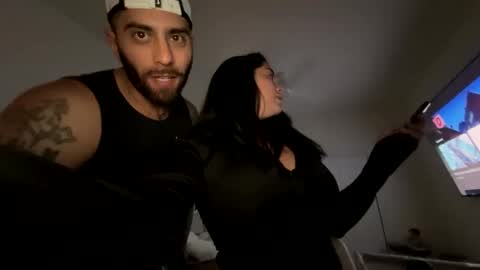 tattedduo69 online show from May 17, 10:02 am