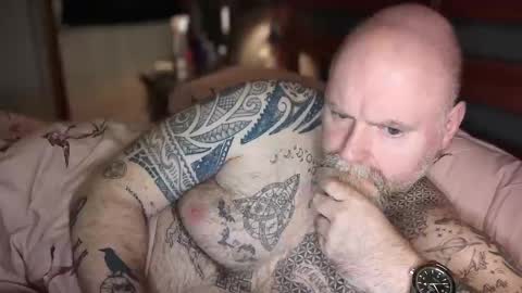 Snapshot of tattooeddilf01 chatting on January 20, 1:50 am Tattooeddilf 01 online show from January 20, 1:50 am