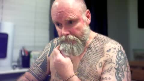 Snapshot of tattooeddilf01 chatting on September 8, 10:53 pm Tattooeddilf 01 online show from September 8, 10:53 pm