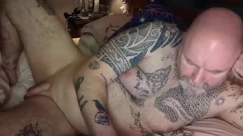 Snapshot of tattooeddilf01 chatting on December 16, 1:42 am Tattooeddilf 01 online show from December 16, 1:42 am