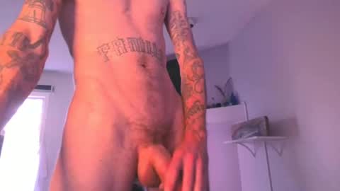 Mr. Favorite online show from January 5, 1:47 pm