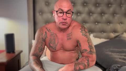 tattoosandabs online show from February 14, 10:07 am