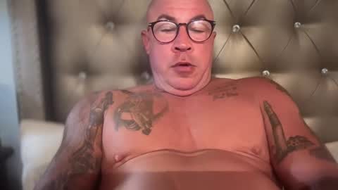 tattoosandabs online show from March 11, 8:41 am