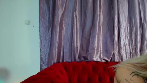 tattootemptress online show from November 24, 5:06 am