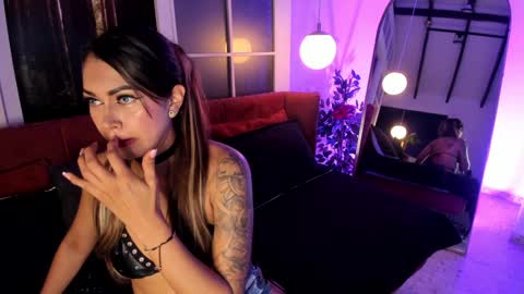 Snapshot of tattybunny chatting on January 25, 4:13 pm Tatty online show from January 25, 4:13 pm