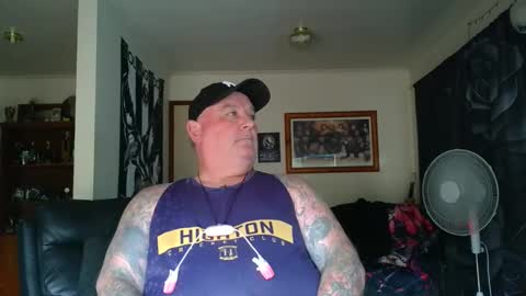 tattzsexy online show from February 28, 5:11 am