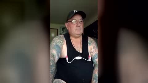 tattzsexy online show from June 18, 2:39 am