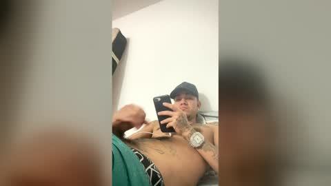 tatuajes777_7777 online show from February 26, 5:16 pm