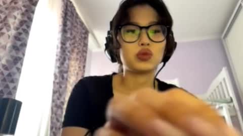 Jenny  online show from November 11, 8:49 am