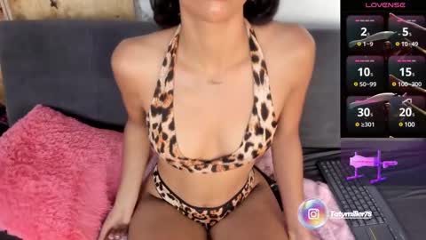 Snapshot of taty_miller chatting on February 24, 11:30 pm Taty Miller online show from February 24, 11:30 pm