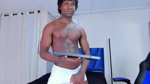 tau_montes online show from February 27, 4:38 am