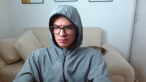 taurus4k online show from January 22, 1:10 am