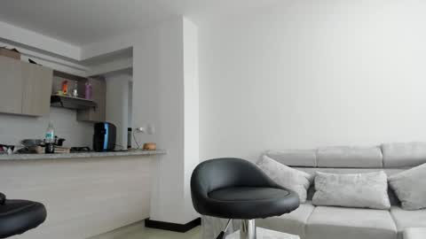  T A U R U S  online show from September 14, 12:17 pm