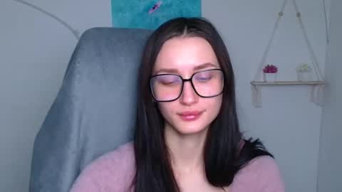 Taya online show from February 5, 7:01 am