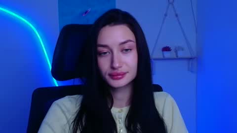 Taya online show from December 15, 6:31 am