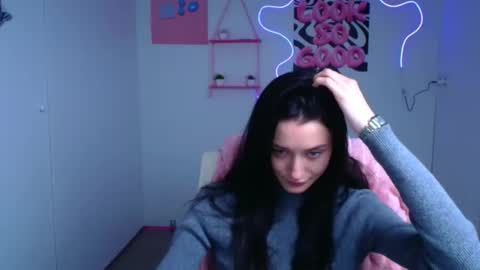 Taya online show from November 19, 7:08 am