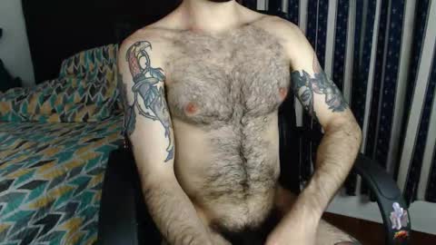 Taylor online show from December 16, 4:19 am