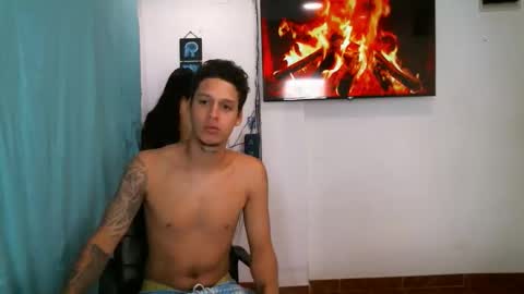 Taylor and Meghan online show from March 4, 5:43 pm