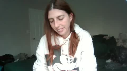 taylorslay online show from December 17, 8:37 pm