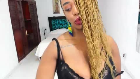 taylorslims online show from February 6, 7:51 pm