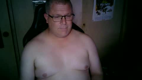 taylz online show from May 2, 2:45 pm