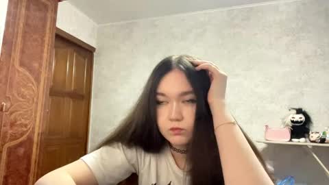 Evia online show from February 5, 12:31 pm