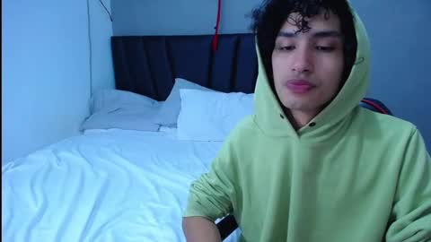 Tayron online show from September 24, 11:44 pm