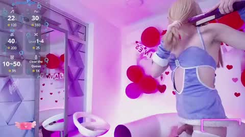 Snapshot of tayzon_foxxx chatting on February 18, 1:22 pm Sofia online show from February 18, 1:22 pm