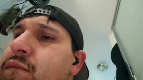 Luis online show from March 12, 9:45 pm