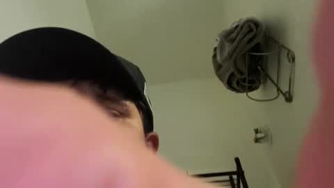 Luis online show from October 8, 9:43 pm