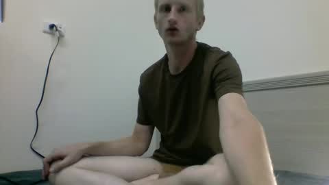 Snapshot of tcute0 chatting on September 18, 1:42 am tcute0 online show from September 18, 1:42 am