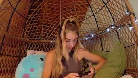 Trish online show from September 10, 10:11 pm