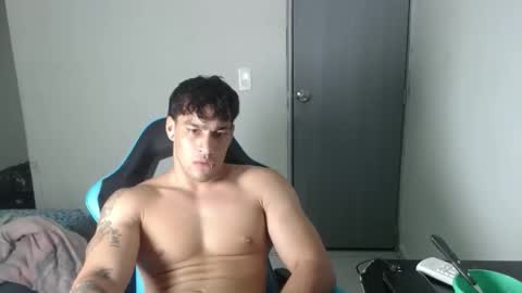 team23hot0 online show from November 20, 4:11 am