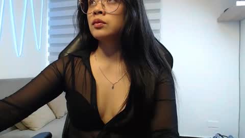 DYNAMITE DUO69 online show from October 15, 5:58 pm