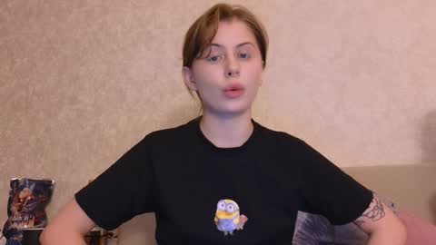 Annie    next stream 11 14 and  15 november online show from December 7, 8:33 pm