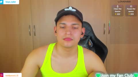 Snapshot of teddy_cowboy chatting on February 4, 1:48 pm Follow me on Twitter boys ryder and instagram teddyscoot 12 online show from February 4, 1:48 pm