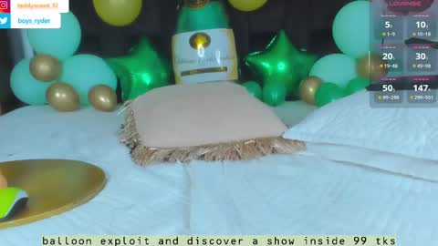 Snapshot of teddy_cowboy chatting on March 12, 5:38 pm Follow me on Twitter boys ryder and instagram teddyscoot 12 online show from March 12, 5:38 pm