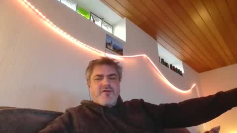 Peter online show from February 25, 7:31 am