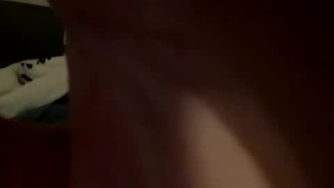 Snapshot of teejm chatting on February 19, 10:34 am Twizzler online show from February 19, 10:34 am