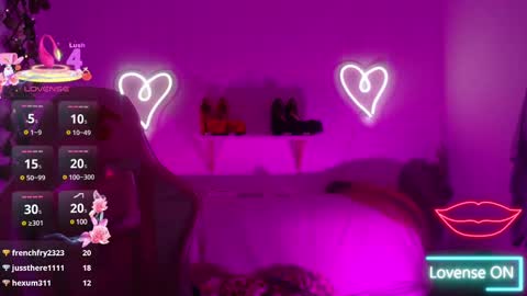 Snapshot of tefy_bratz chatting on February 13, 2:52 pm tefy_bratz online show from February 13, 2:52 pm