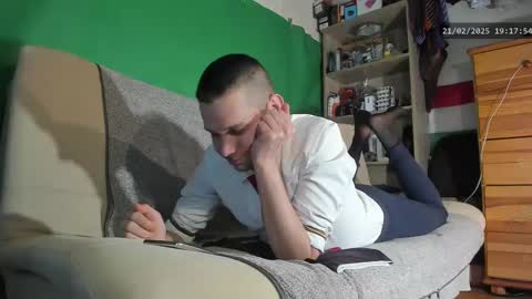 Snapshot of telepaticman chatting on February 21, 6:15 pm Virg Lszl online show from February 21, 6:15 pm